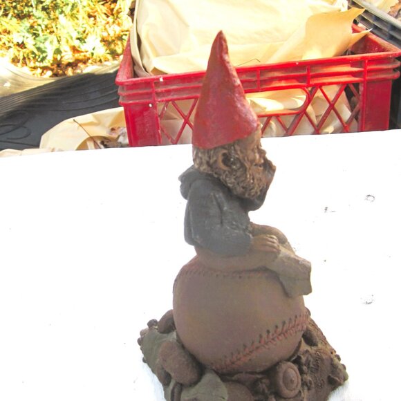 VTG 1984 TOM CLARK GNOME, HOMER, SITTING ON BASEBALL, RETIRED 10/93 - Picture 4 of 10